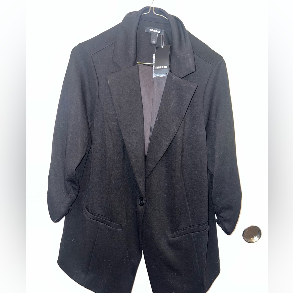 NWT Women’s 1X Torrid Black Blazer